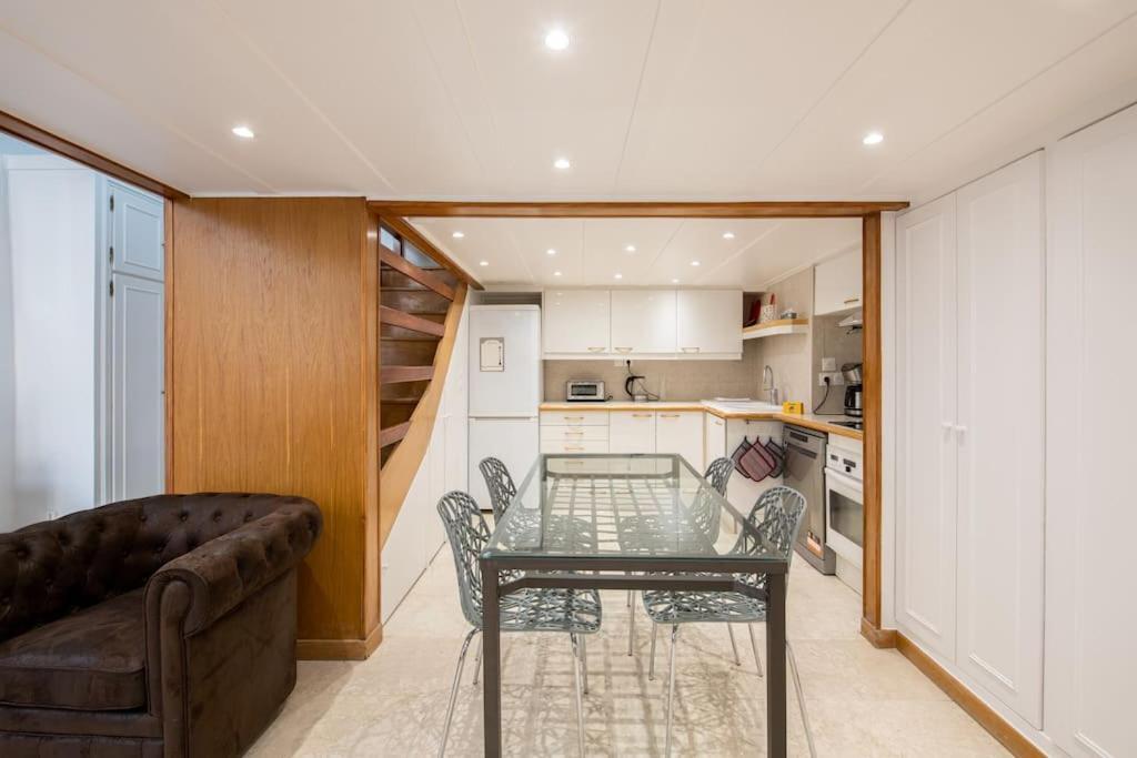 Halles - Luxury In The Heart Of *