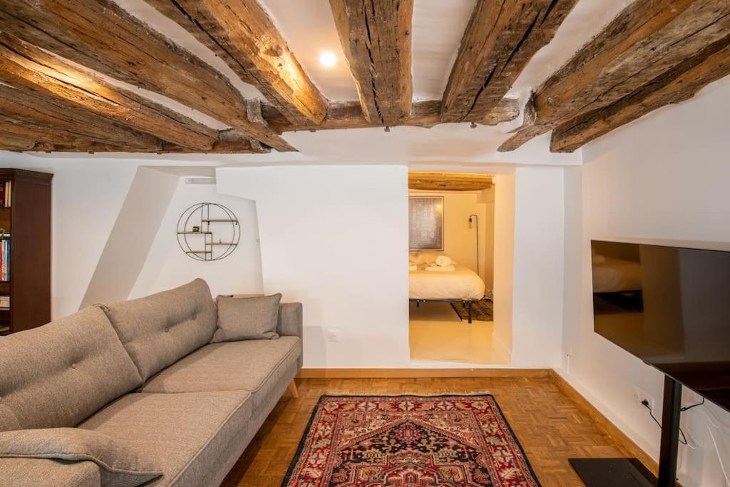 Halles - Luxury In The Heart Of Paris