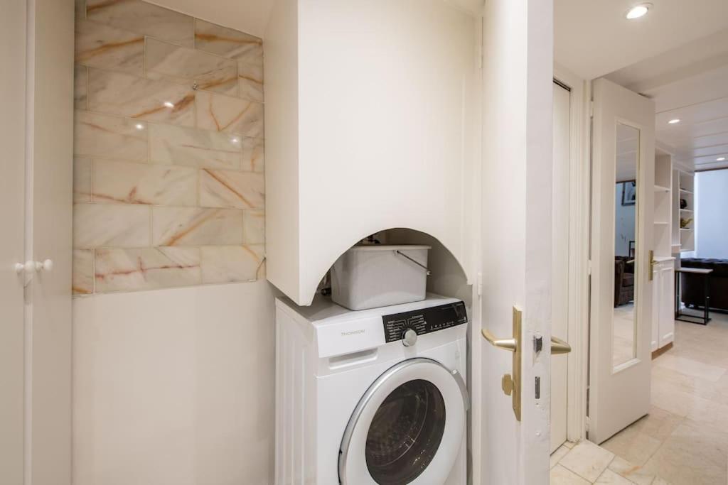 Halles - Luxury In The Heart Of *